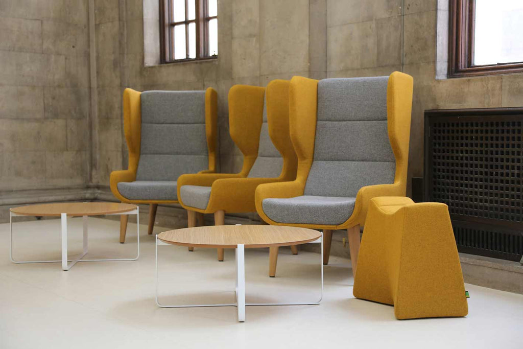 Silla inspirada en el pasado que responde a las exigencias contemporáneas